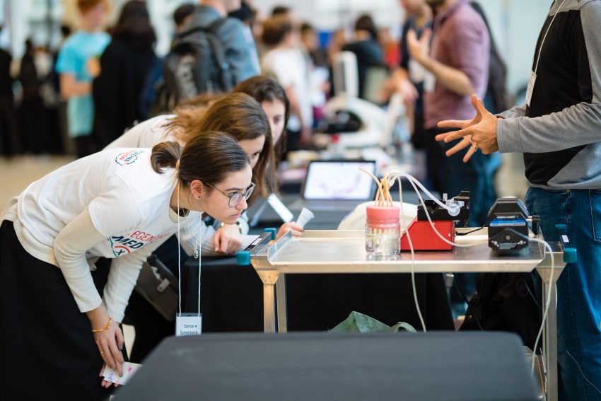 High school students and their teachers from across the Toronto area attending the Medicine by Design’s second annual Regenerative Medicine Expo