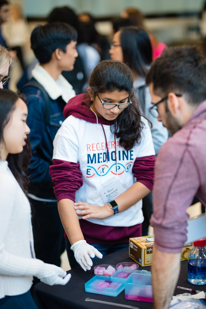 High school students and their teachers from across the Toronto area attending the Medicine by Design’s second annual Regenerative Medicine Expo