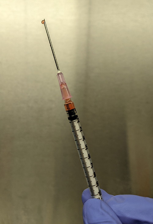 needle for injection surgery